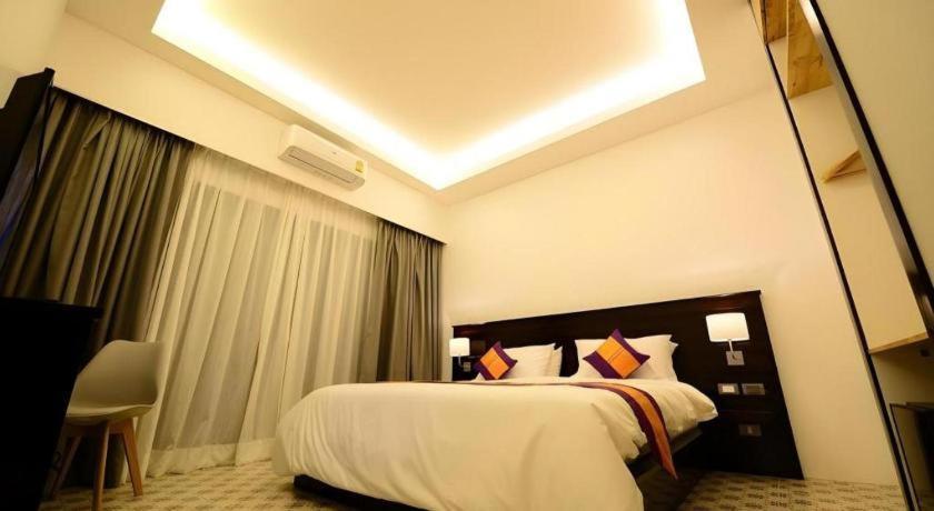 Hotel Saksuksmile Sukhothai